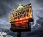 Watch Clown Motel Sockshare